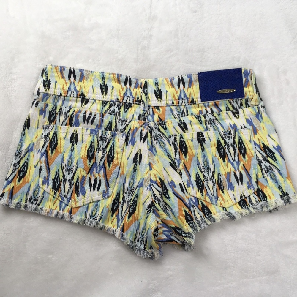 Dollhouse Multi-color Short Shorts Fringe Hem Sz 1